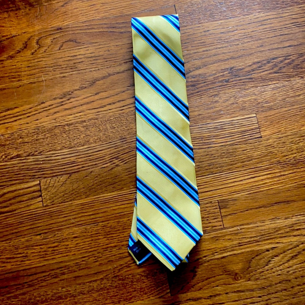 Izod men’s neck tie 100% silk yellow and blue